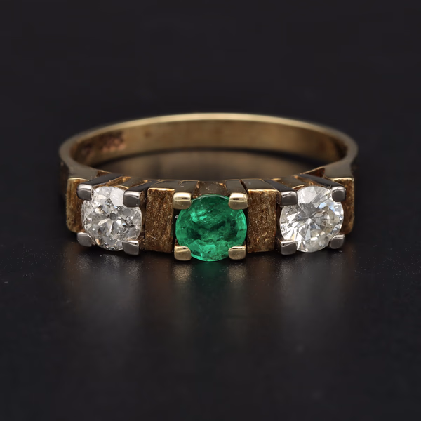 14ct Gold Emerald and Diamond Ring