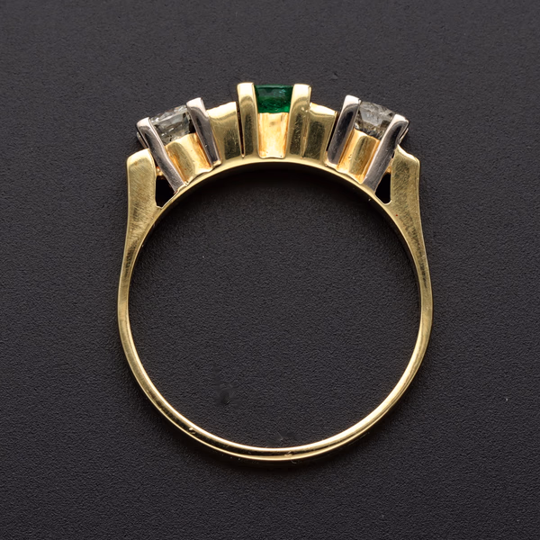 14ct Gold Emerald and Diamond Ring