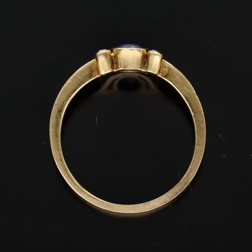 14ct Gold Sapphire Diamond Ring image-6