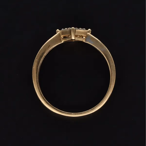 Gold Diamond Ring