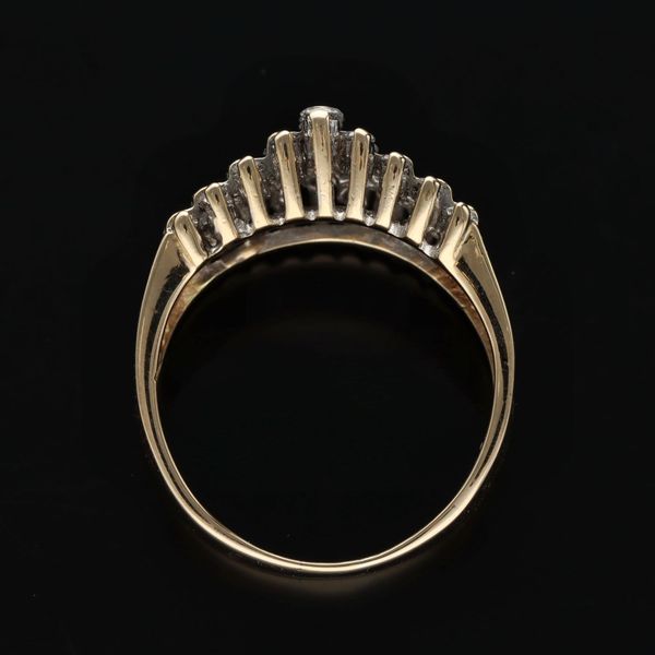 9ct Yellow Gold and Diamond Cluster Ring