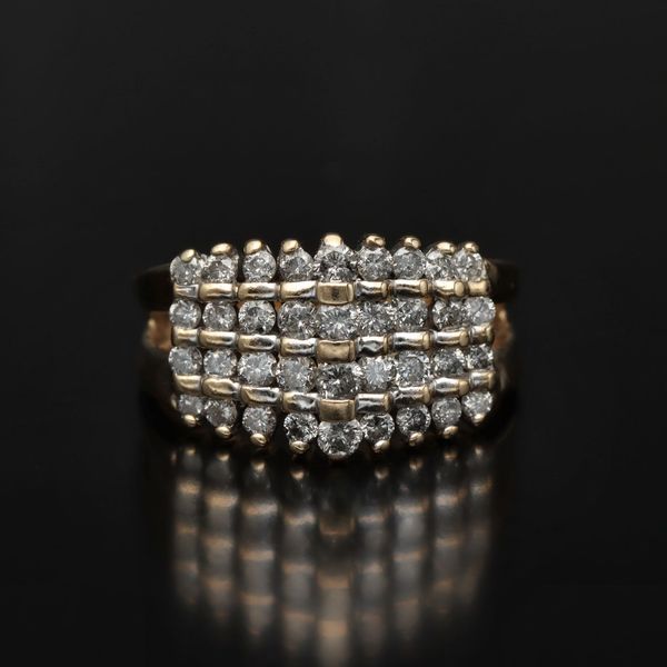 9ct Yellow Gold and Diamond Cluster Ring
