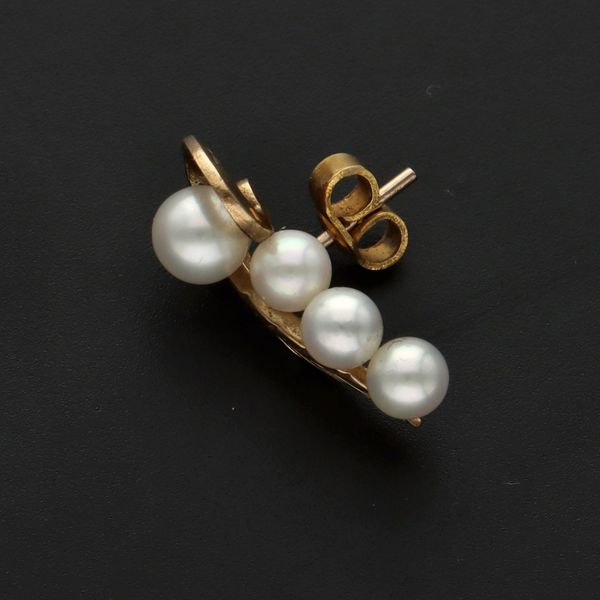 9ct Gold Mikimoto Cultured Pearl Earrings