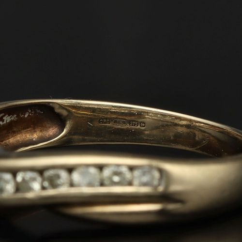 Gold 0.25ct Diamond Ring image-4