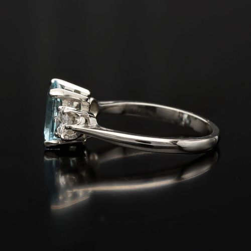 Aquamarine and Diamond Ring image-3