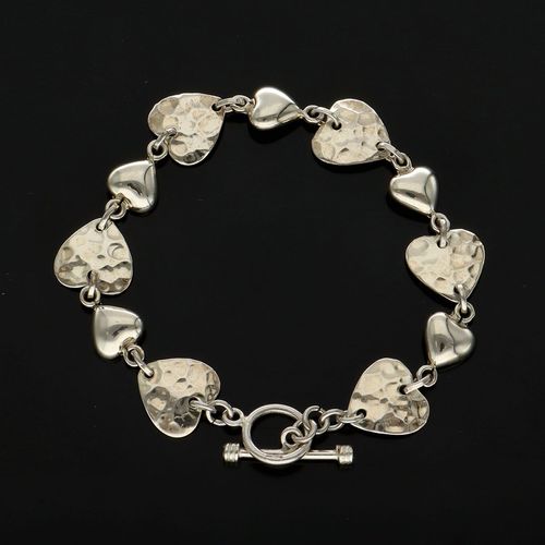 Silver Heart Bracelet image-3