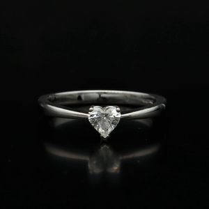 18ct White Gold Heart Shaped Diamond Ring