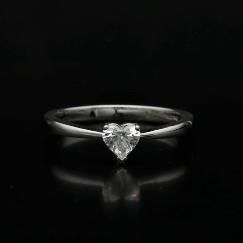 18ct White Gold Heart Shaped Diamond Ring image-1