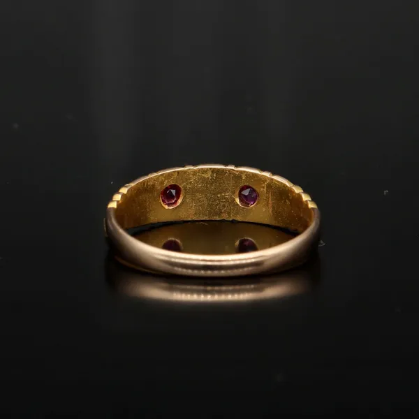 Victorian 15ct Gold Ruby and Pearl Ring