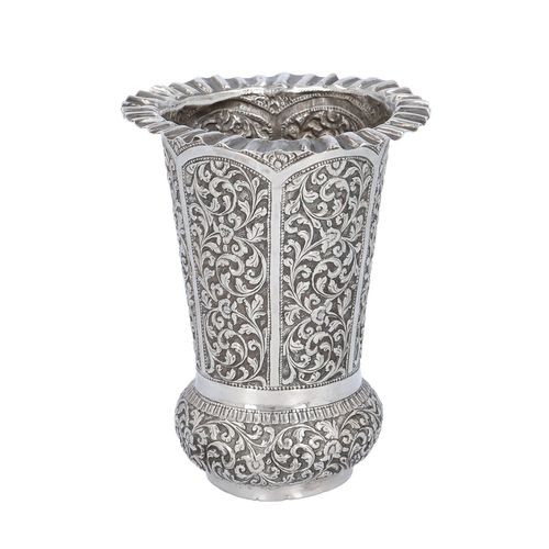 19th Century Indian Silver Vase image-1