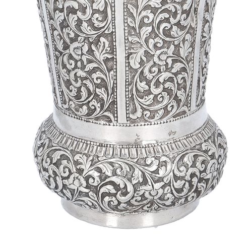 19th Century Indian Silver Vase image-3