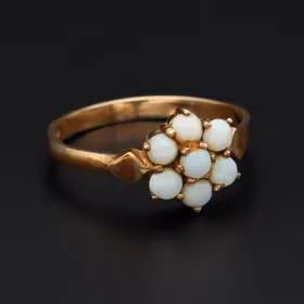 Retro Vintage Gold Opal Ring. London 1979
