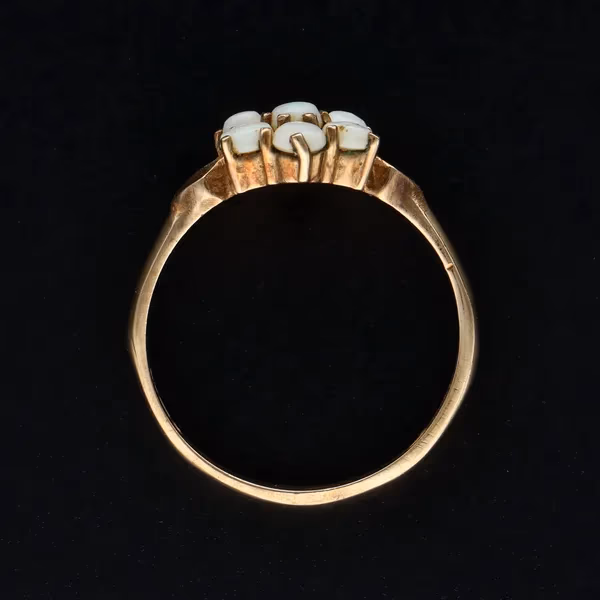 Retro Vintage Gold Opal Ring. London 1979