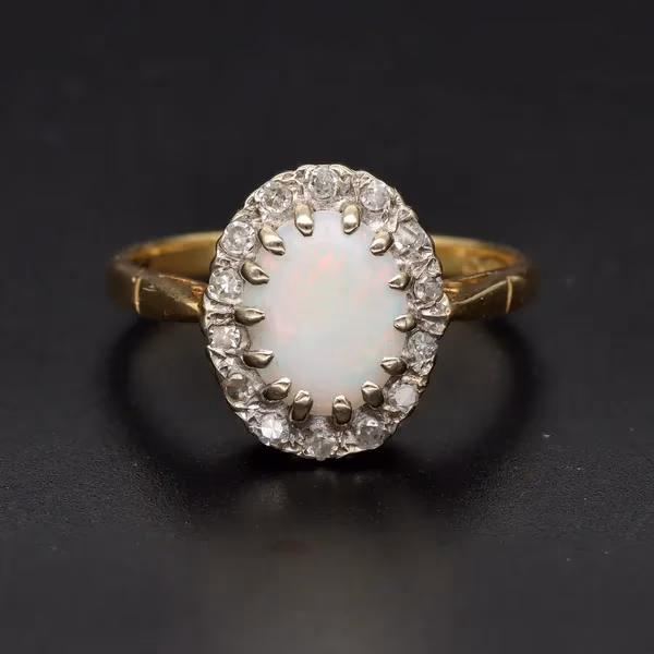 18ct Yellow Gold Opal & Diamond Cluster Ring