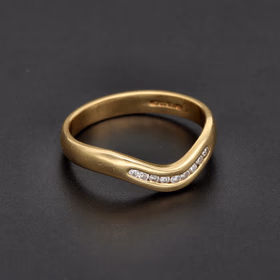 18ct Yellow Gold Diamond Stacker Ring