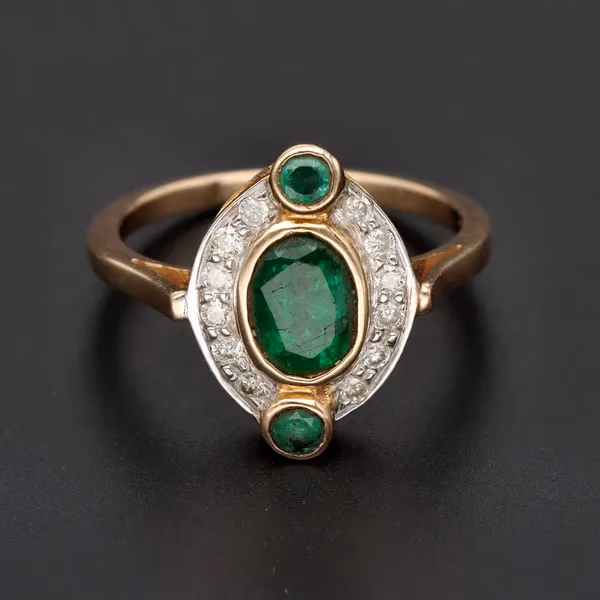 14ct Yellow Gold 1.5ct Natural Colombian Emerald & Diamond Ring