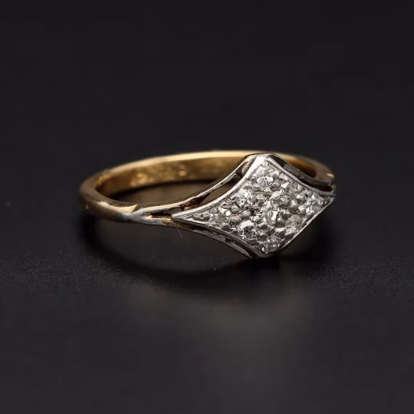 Antique 18ct Gold Platinum Diamond Ring