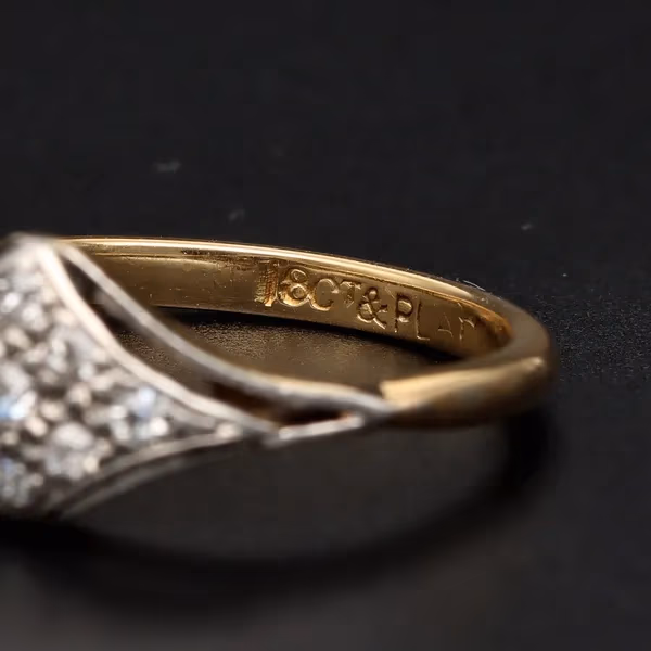 Antique 18ct Gold Platinum Diamond Ring