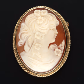 9ct Gold Cameo Brooch