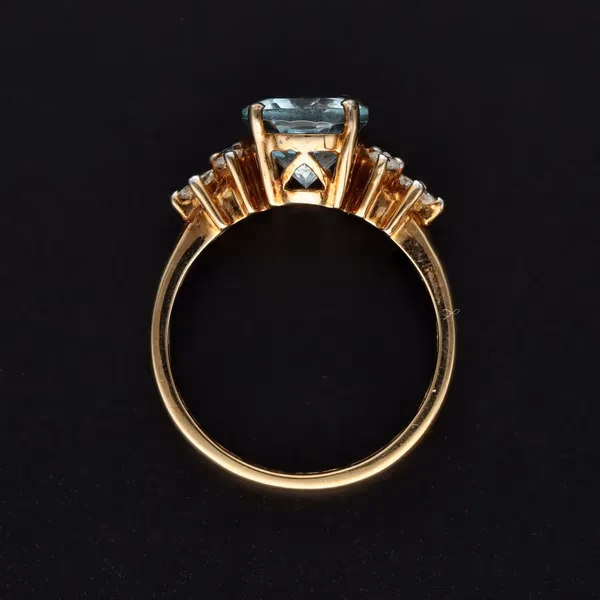 Gold Aquamarine Diamond Ring