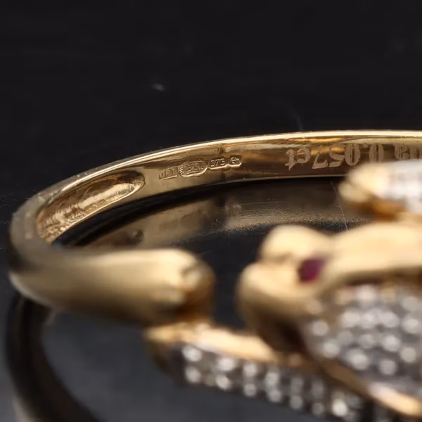 Gold Diamond Ruby Panther Ring. Size X1/2