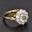 Vintage-Style Daisy Diamond Ring