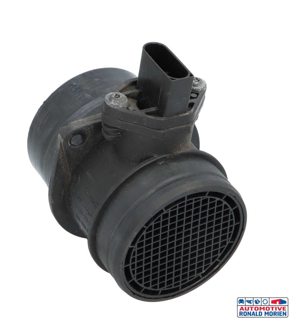 Used Airflow meter Audi TT (8N3) 1.8 T 20V Quattro Price € 35,01 Inclusive VAT offered by Automaterialen Ronald Morien B.V.