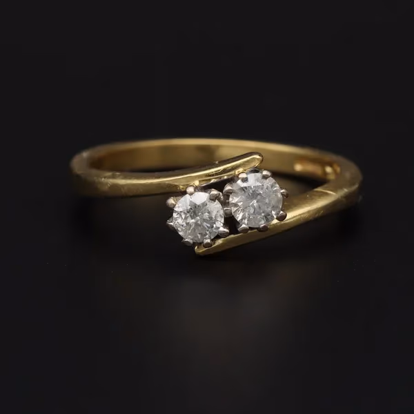 18ct Gold Diamond Ring