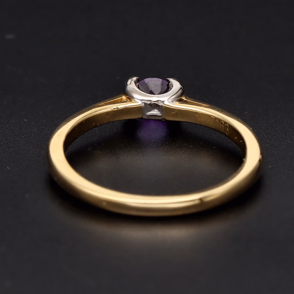 18ct Gold Amethyst Ring