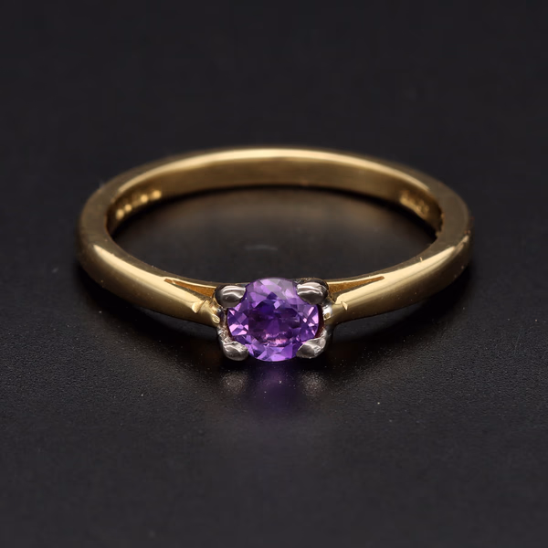 18ct Gold Amethyst Ring