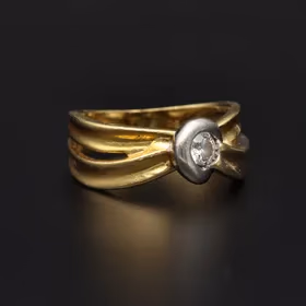 18ct Gold Diamond Ring