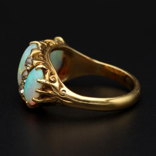 18ct Gold Opal & Diamond Ring image-3