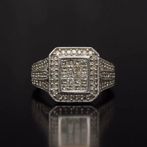 9ct White Gold Diamond Cluster Ring