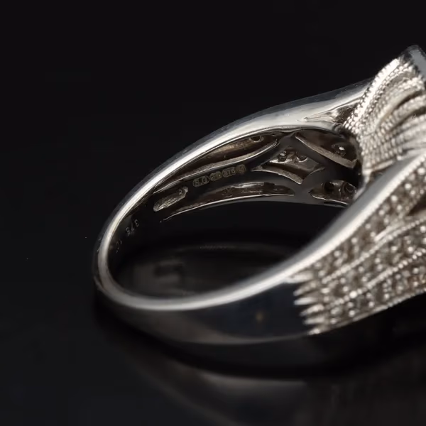 9ct White Gold Diamond Cluster Ring