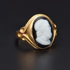 18ct Gold Hard Stone Cameo Ring