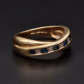 Gold Sapphire Diamond Ring