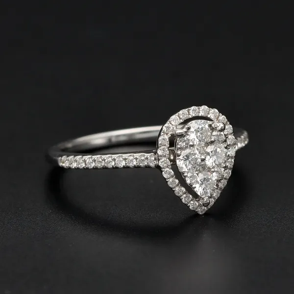 18ct White Gold Pear-Shaped Natural Diamond Cluster Ring
