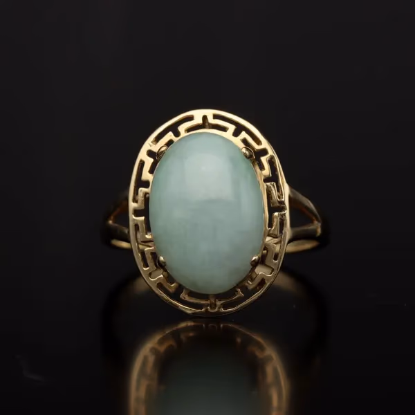 9ct Gold Jade Ring