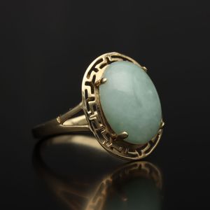 9ct Gold Jade Ring
