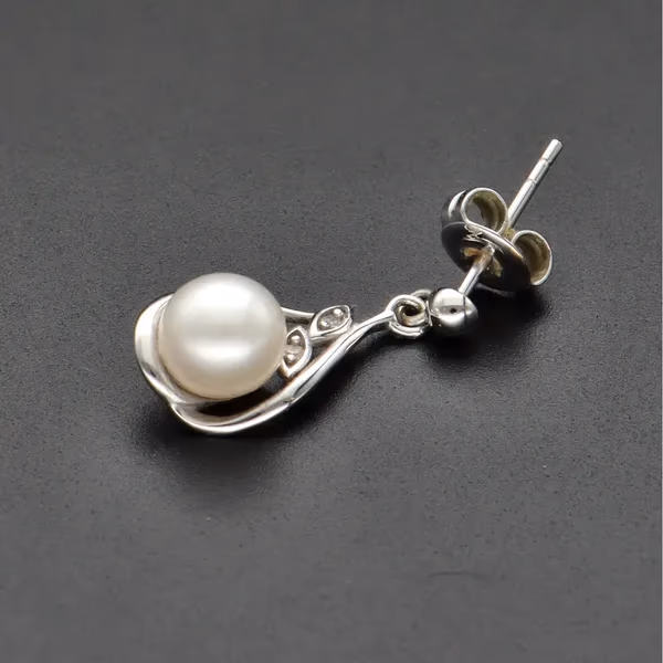 9ct White Gold Diamond & Cultured Pearl Earrings