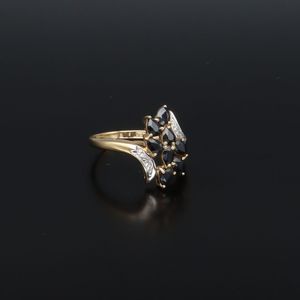 9ct Gold Sapphire and Diamond Chip Crossover Ring