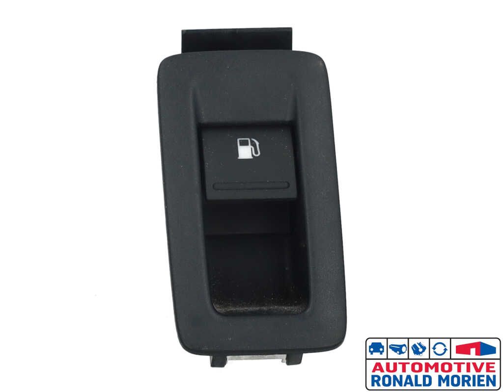 Used Tank cap cover switch Volkswagen Golf Plus (5M1/1KP) 1.6 TDI 16V 105 Price € 10,00 Margin scheme offered by Automaterialen Ronald Morien B.V.