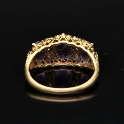 18ct Gold Amethyst and Diamond Ring image-5