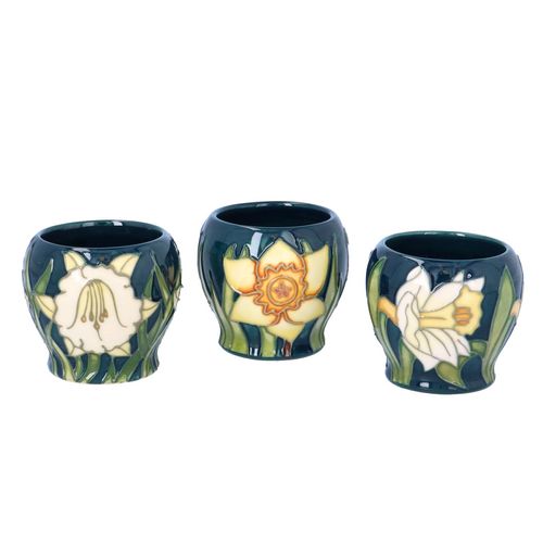 Boxed Moorcroft Daffodil Egg Cups image-5