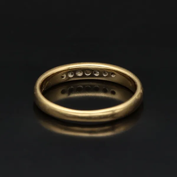 18ct Yellow Gold and Diamond Eternity Ring