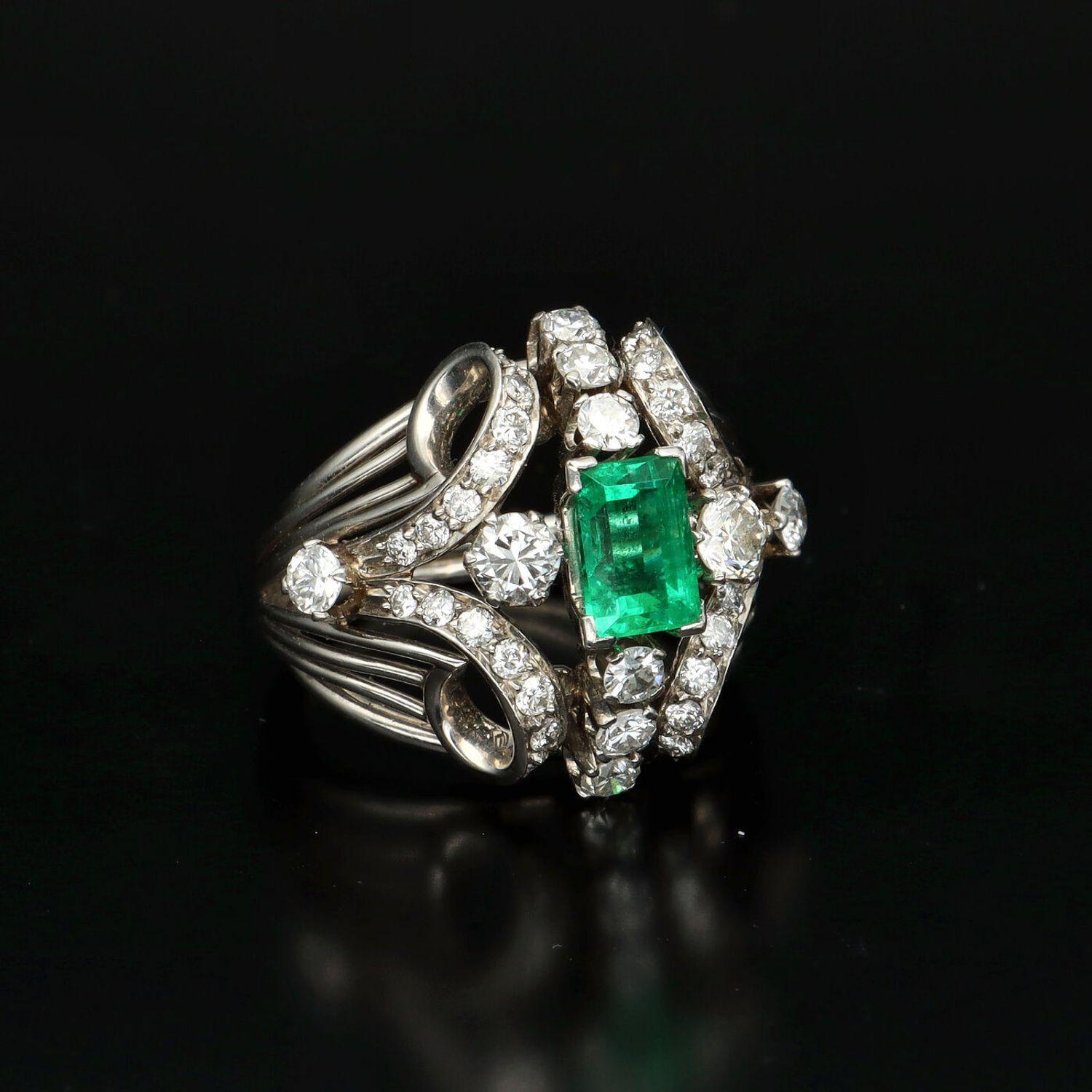 Art deco deals emerald ring