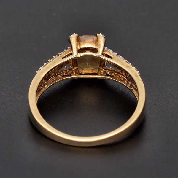 9ct Yellow Gold Citrine & Diamond Ring