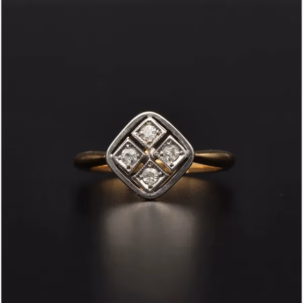 18ct Gold Art Deco Diamond Ring