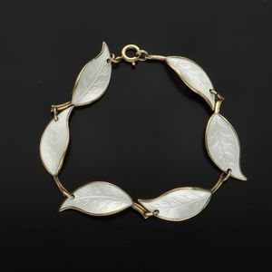 David Andersen Silver and White Enamel Single Leaf Bracelet