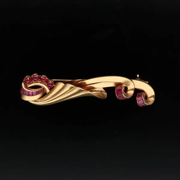 Vintage 18ct Gold Ruby Brooch